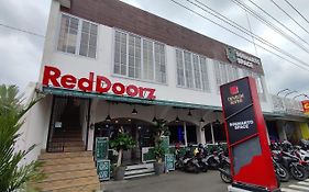 Reddoorz Near Rita Super Mall Purwokerto